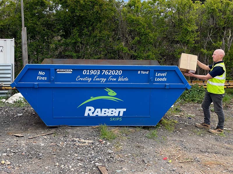 8 yard skip from Rabbit Skip Hire Sussex